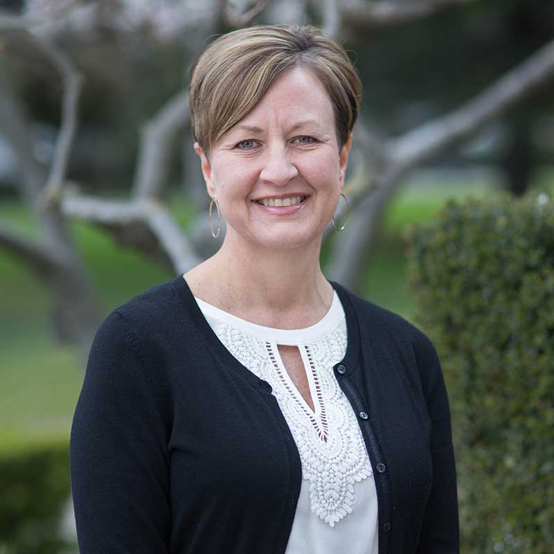 Legal Assistant Stephanie Cates